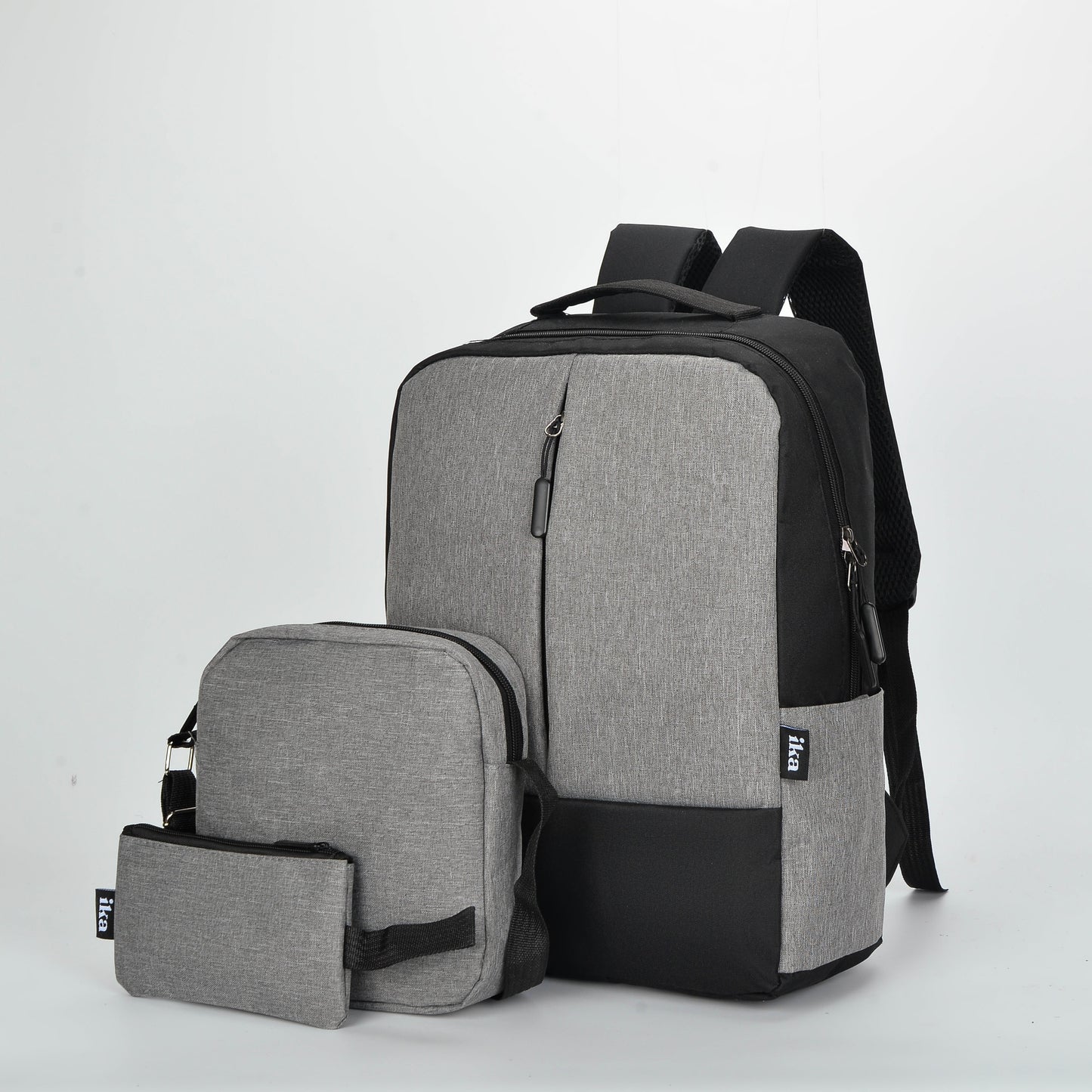 Mochila Notebook Triple Preta - IKA